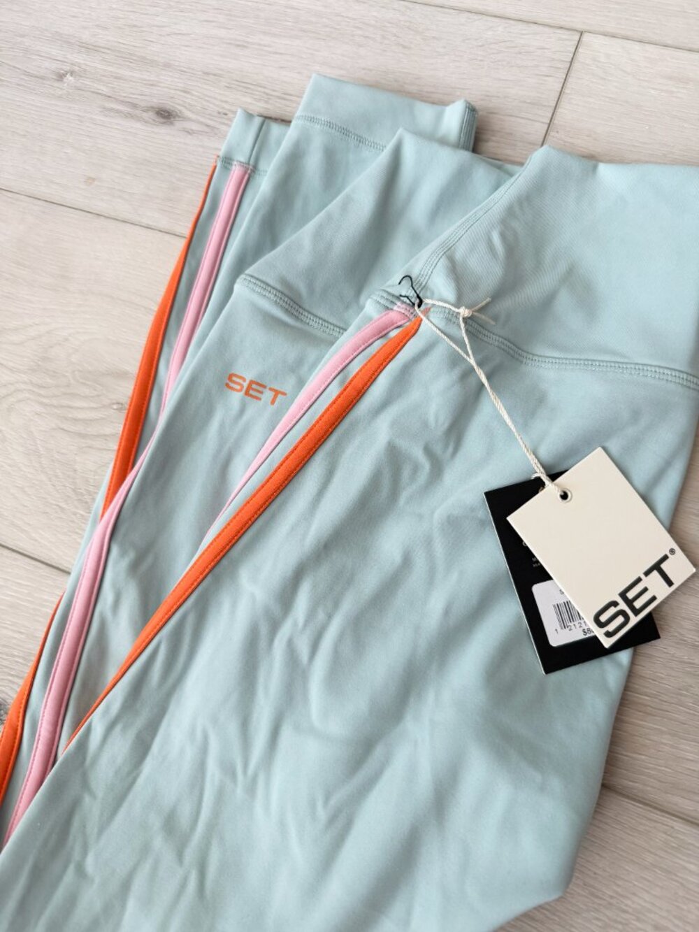SET Active - M - Tropics Sporty Duo Stripe Leggings from SET Resort - Sportbody - Picture 2 of 3